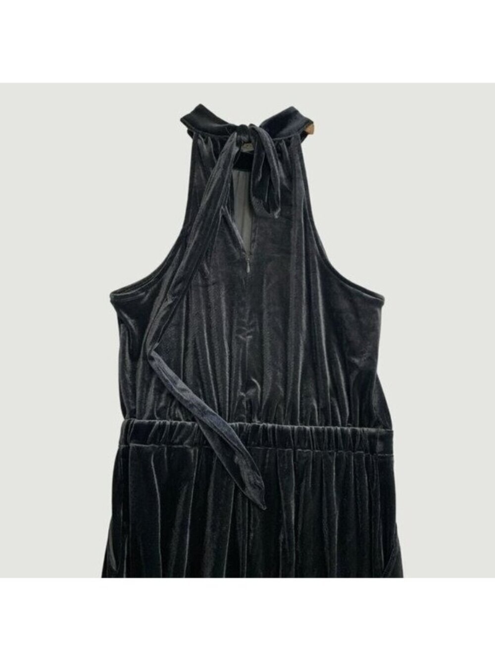 NEW - A New Day Velvet Halter Jumpsuit Women's XS Black High Neck Wide Leg L1643 - Picture 4 of 9